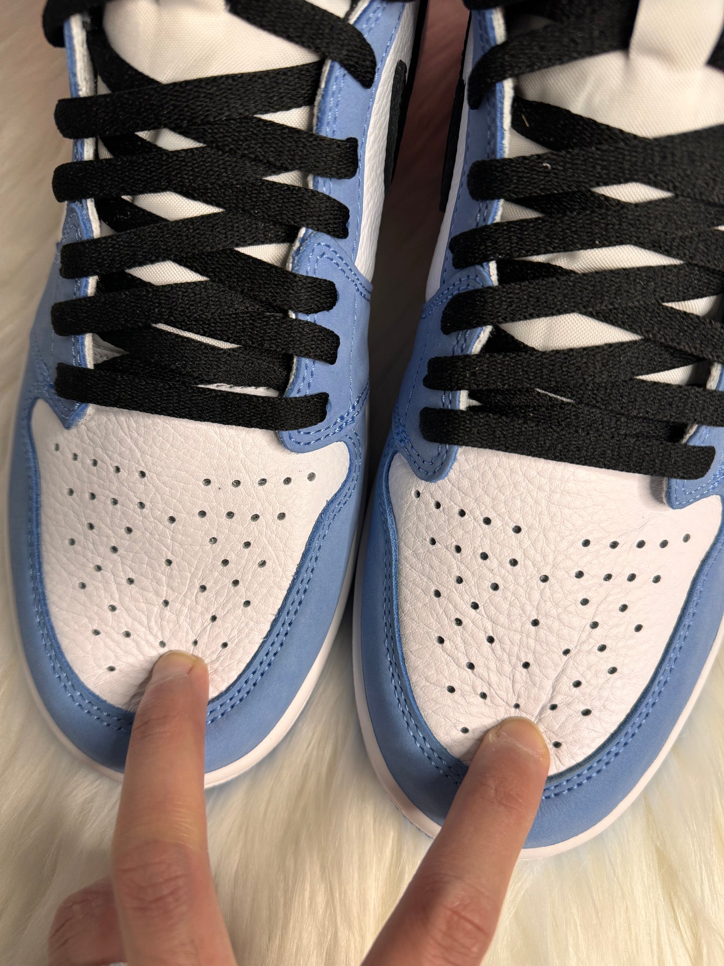 Unisex sneakers