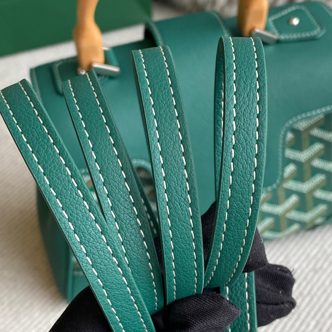 Women bag