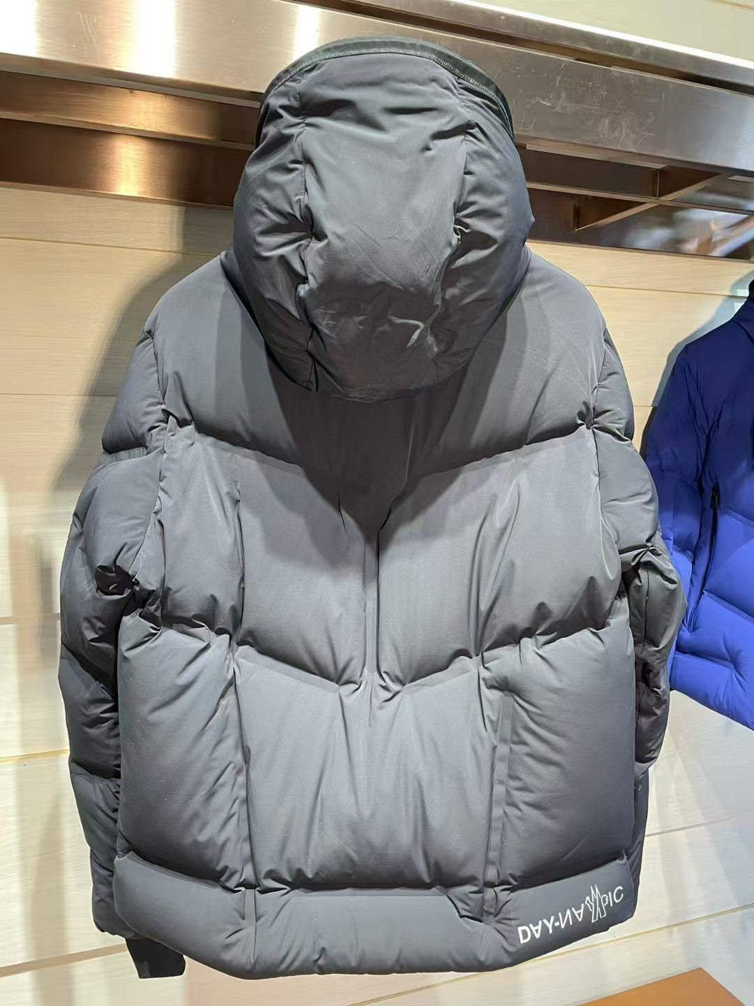 SKI PUFFER JACKET