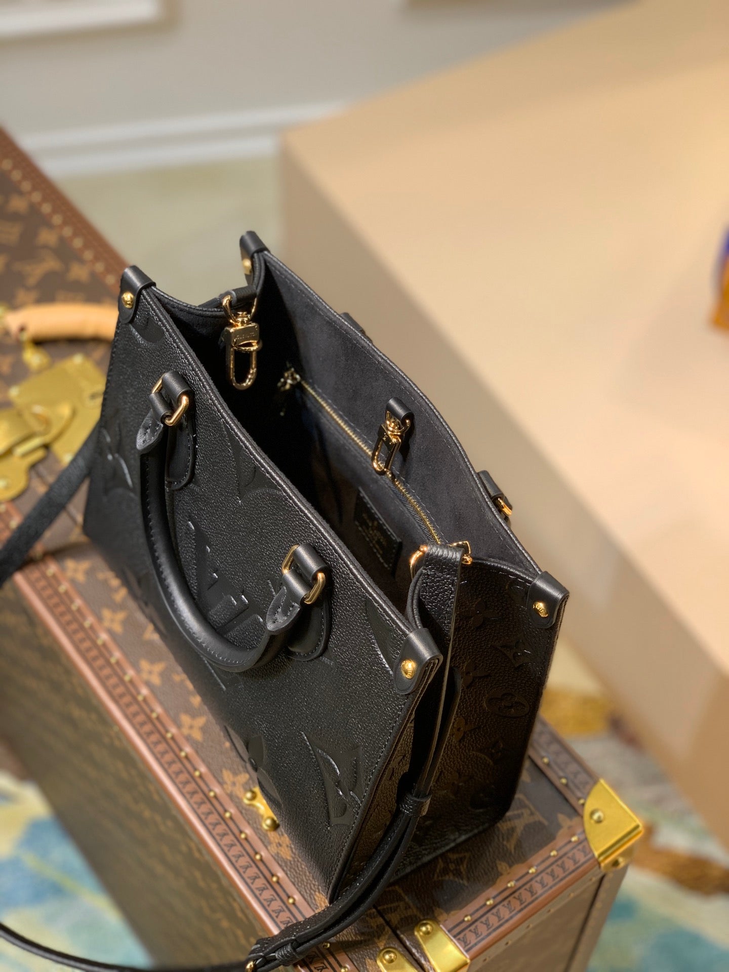 Women bag