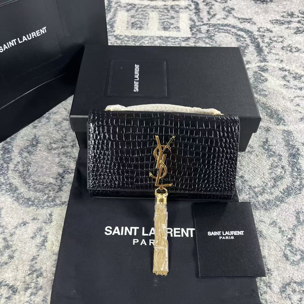 WOMEN BAG