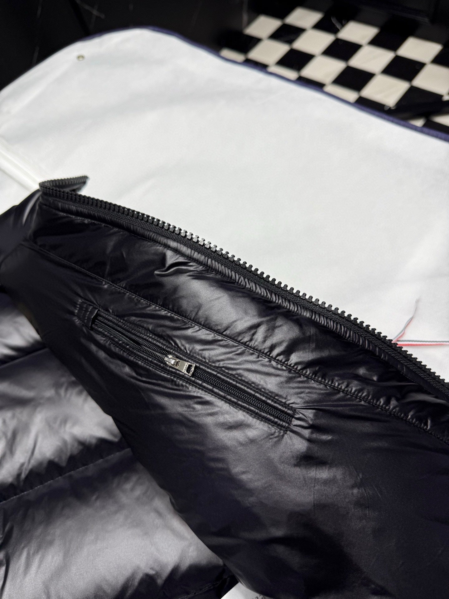 PUFFER JACKET