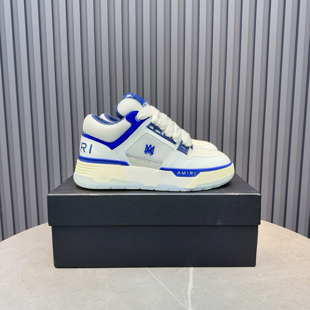 Unisex sneakers