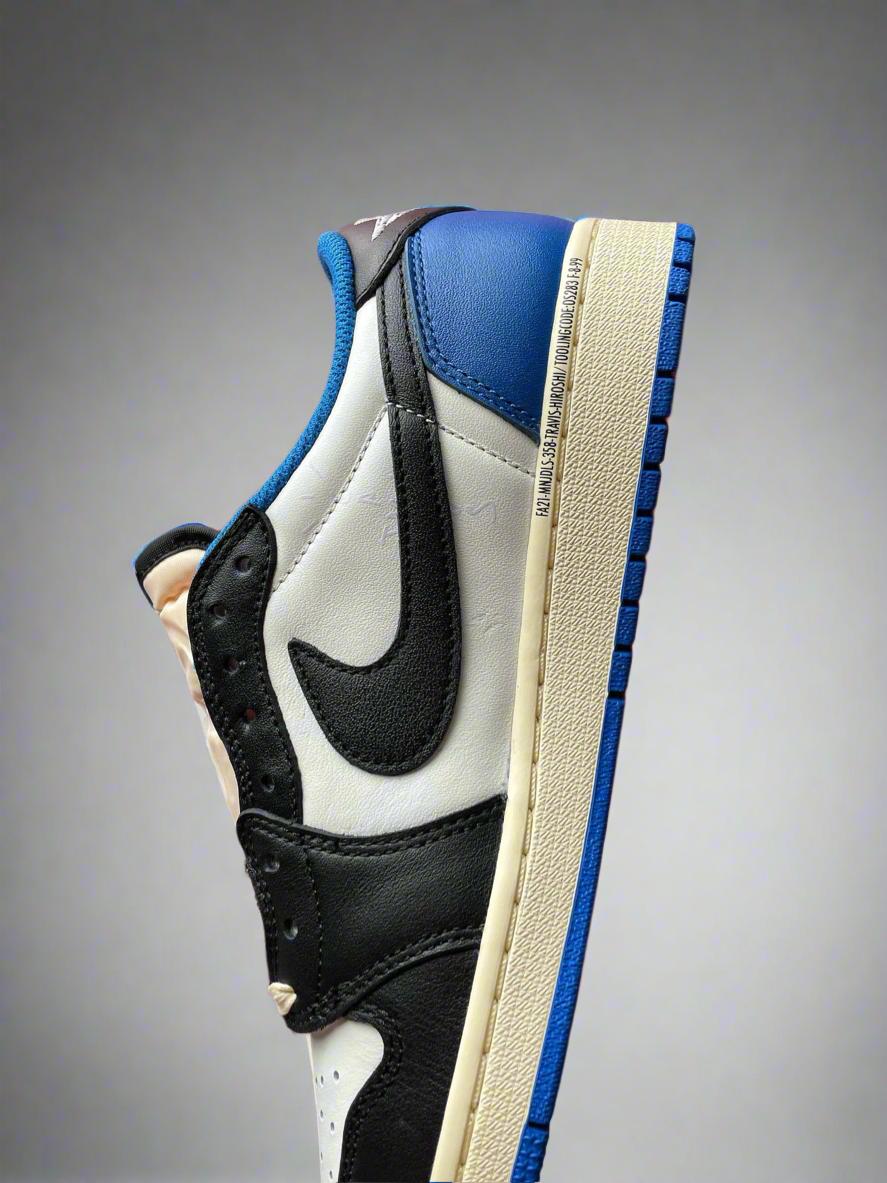 Unisex sneakers