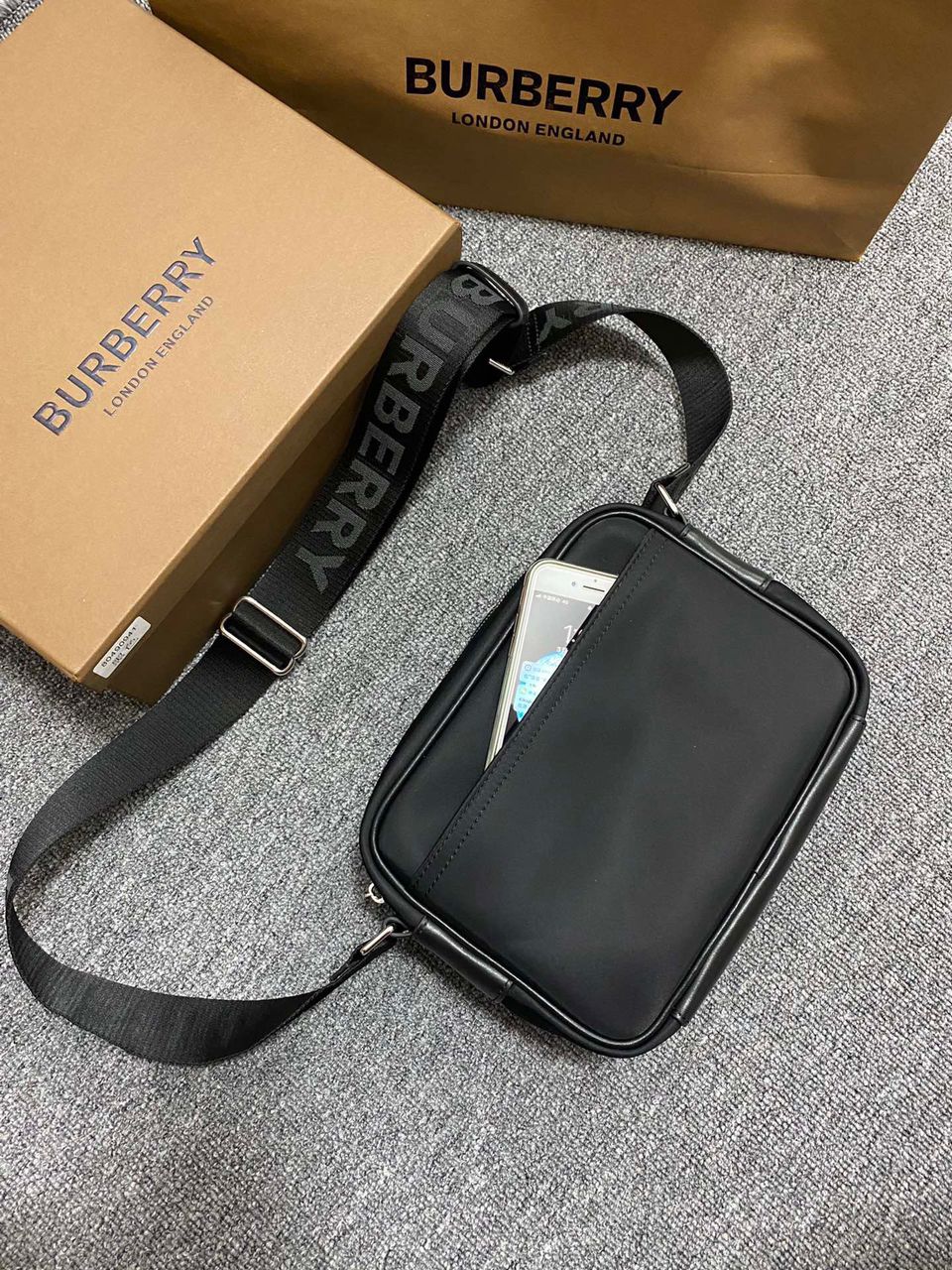 Men bag