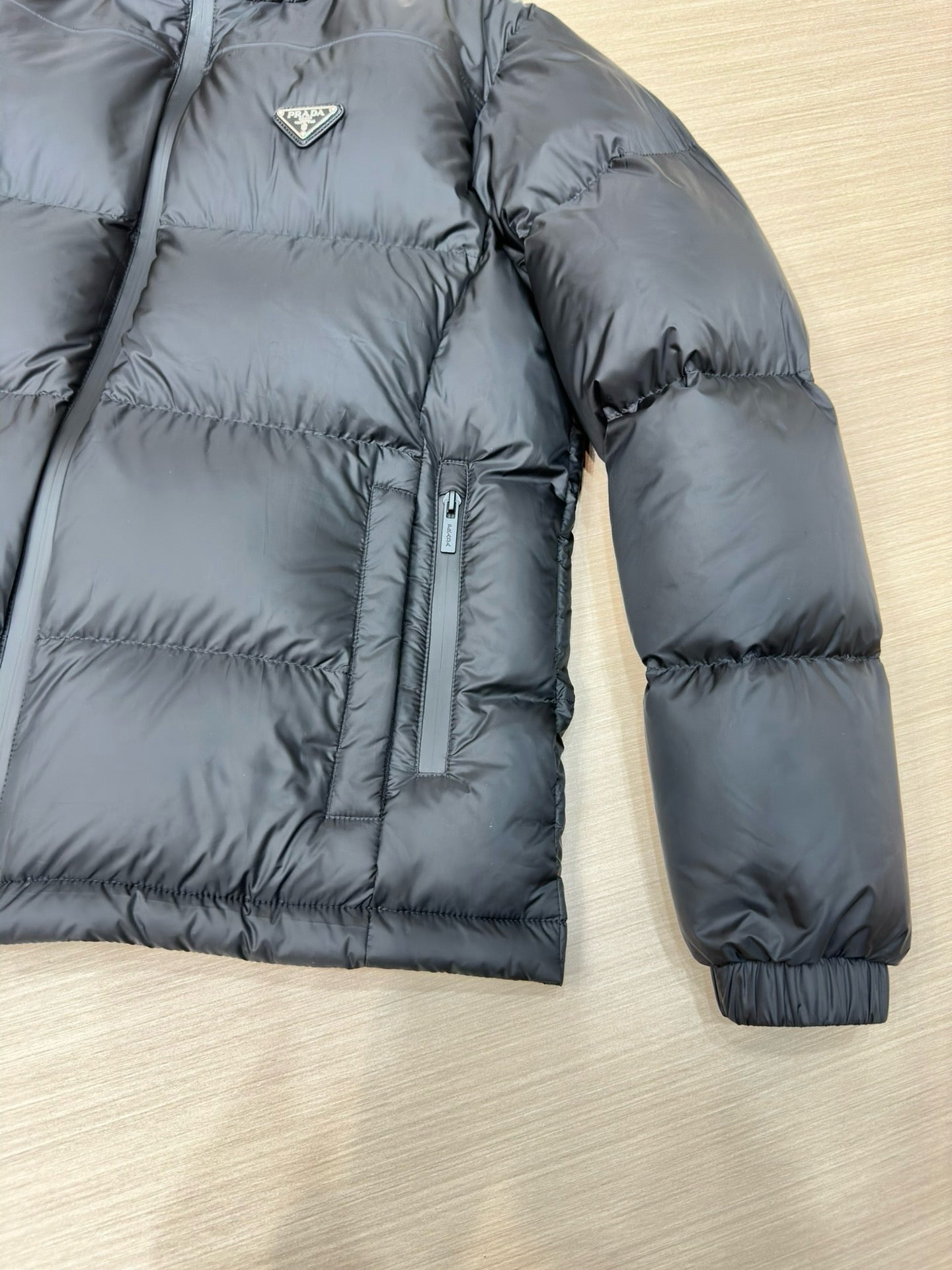 PUFFER JACKET