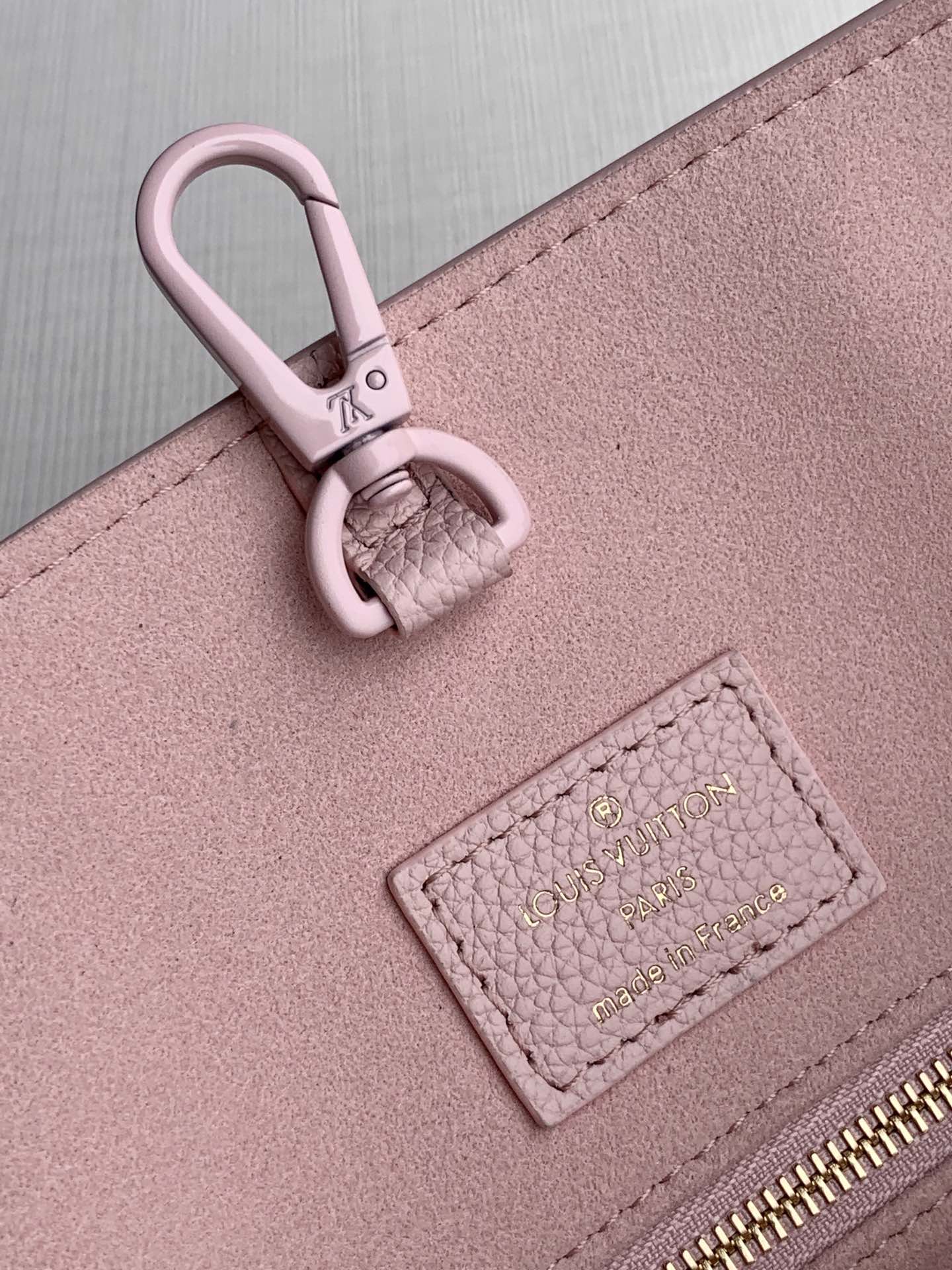 Women bag tote lock me