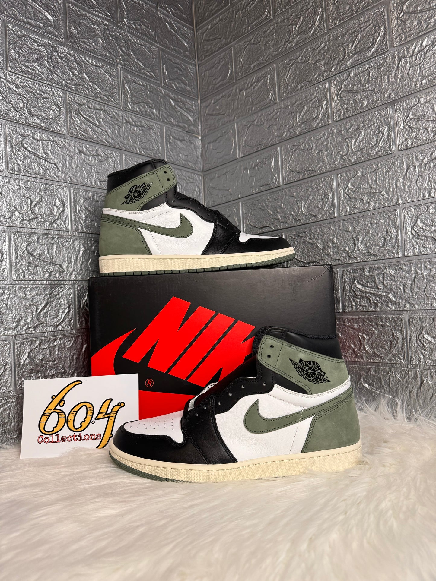 Unisex Sneakers