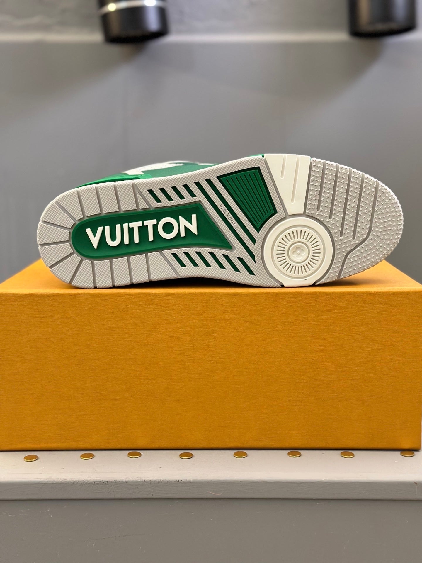 UNISEX SNEAKERS