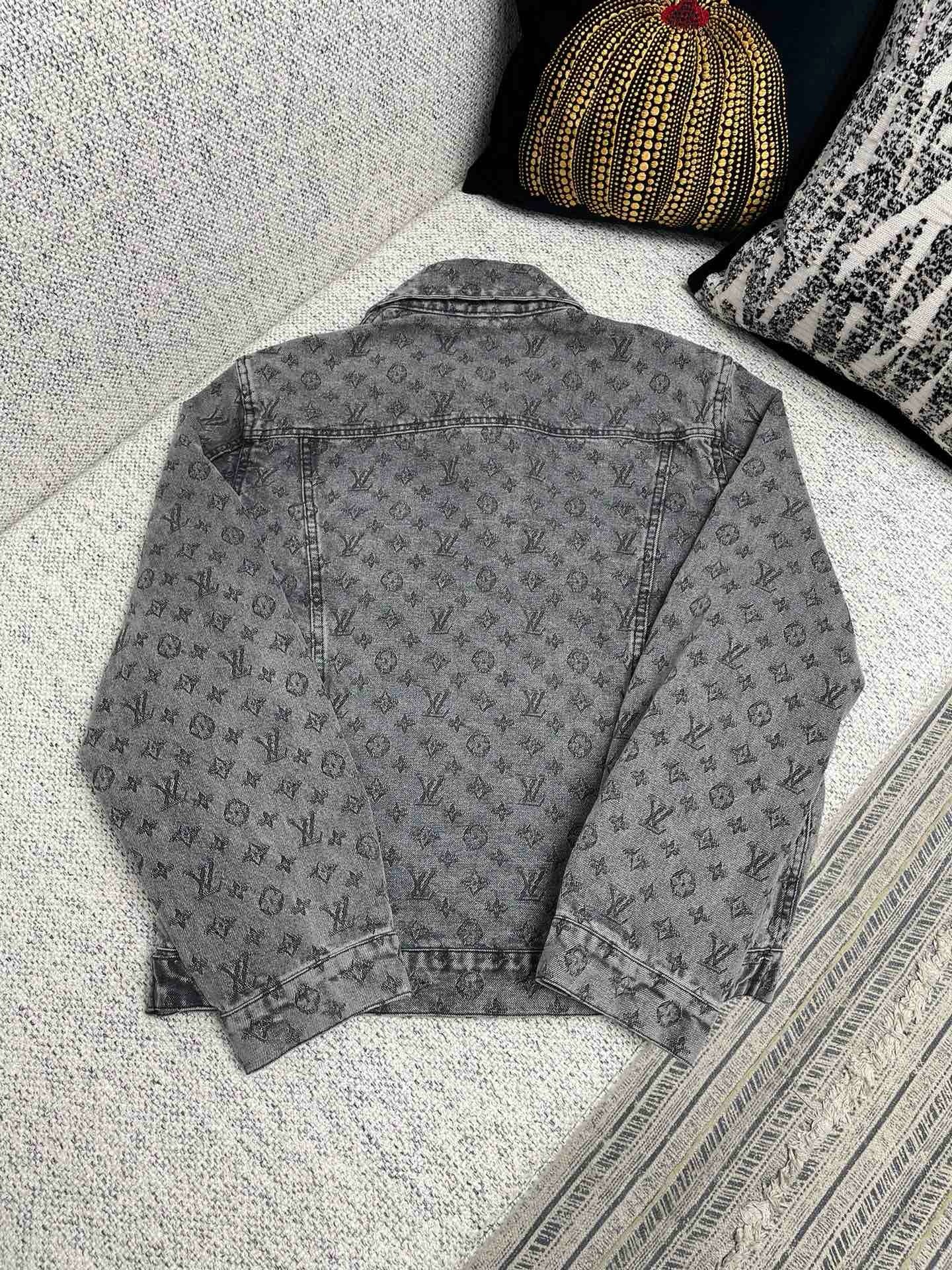 Denim jacket