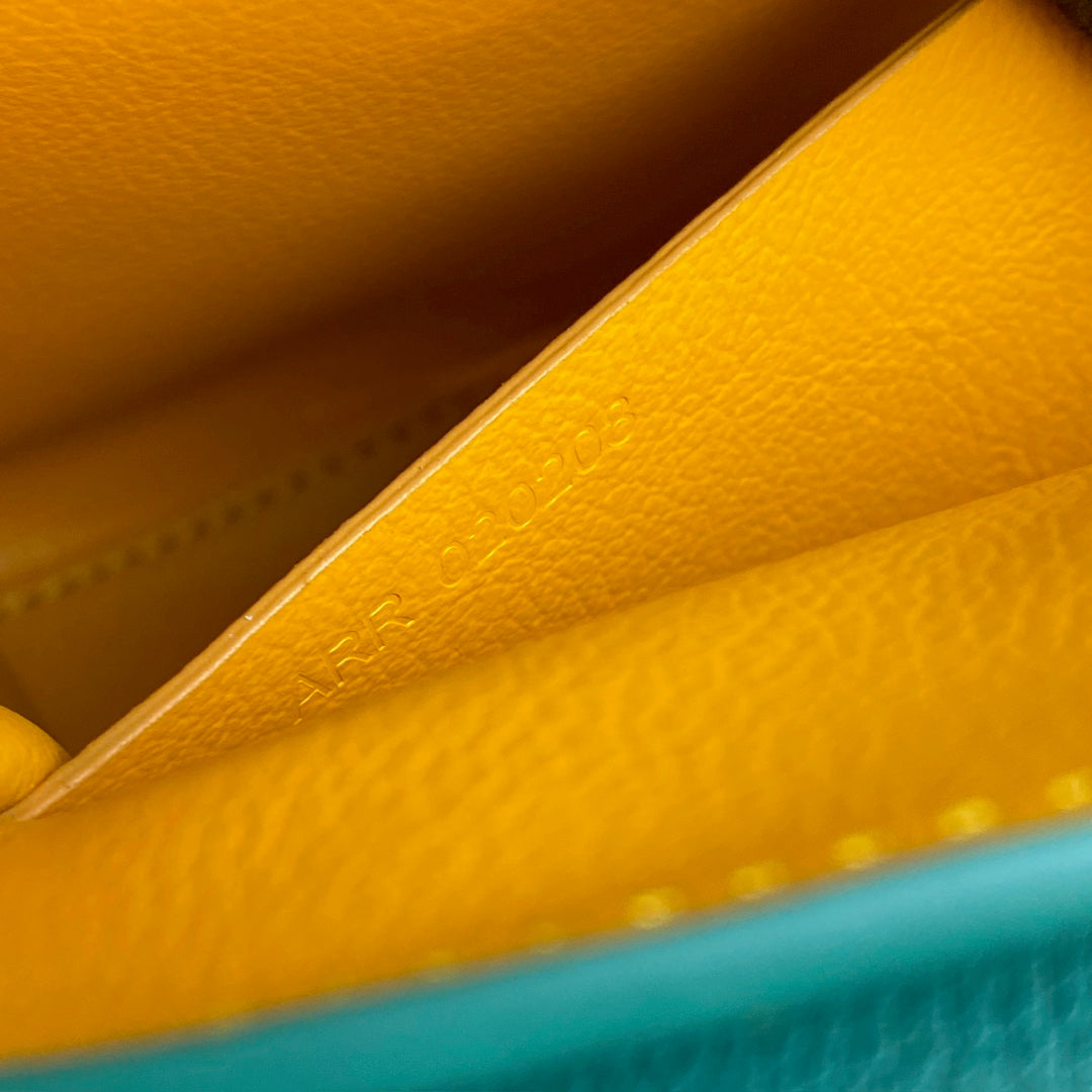 Women bag