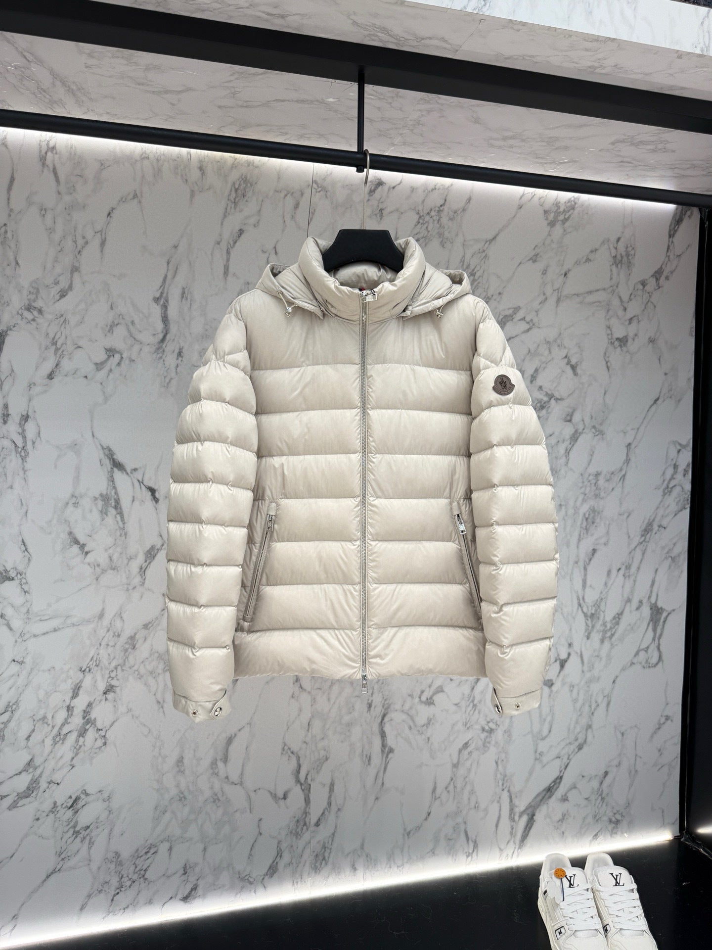 PUFFER JACKET