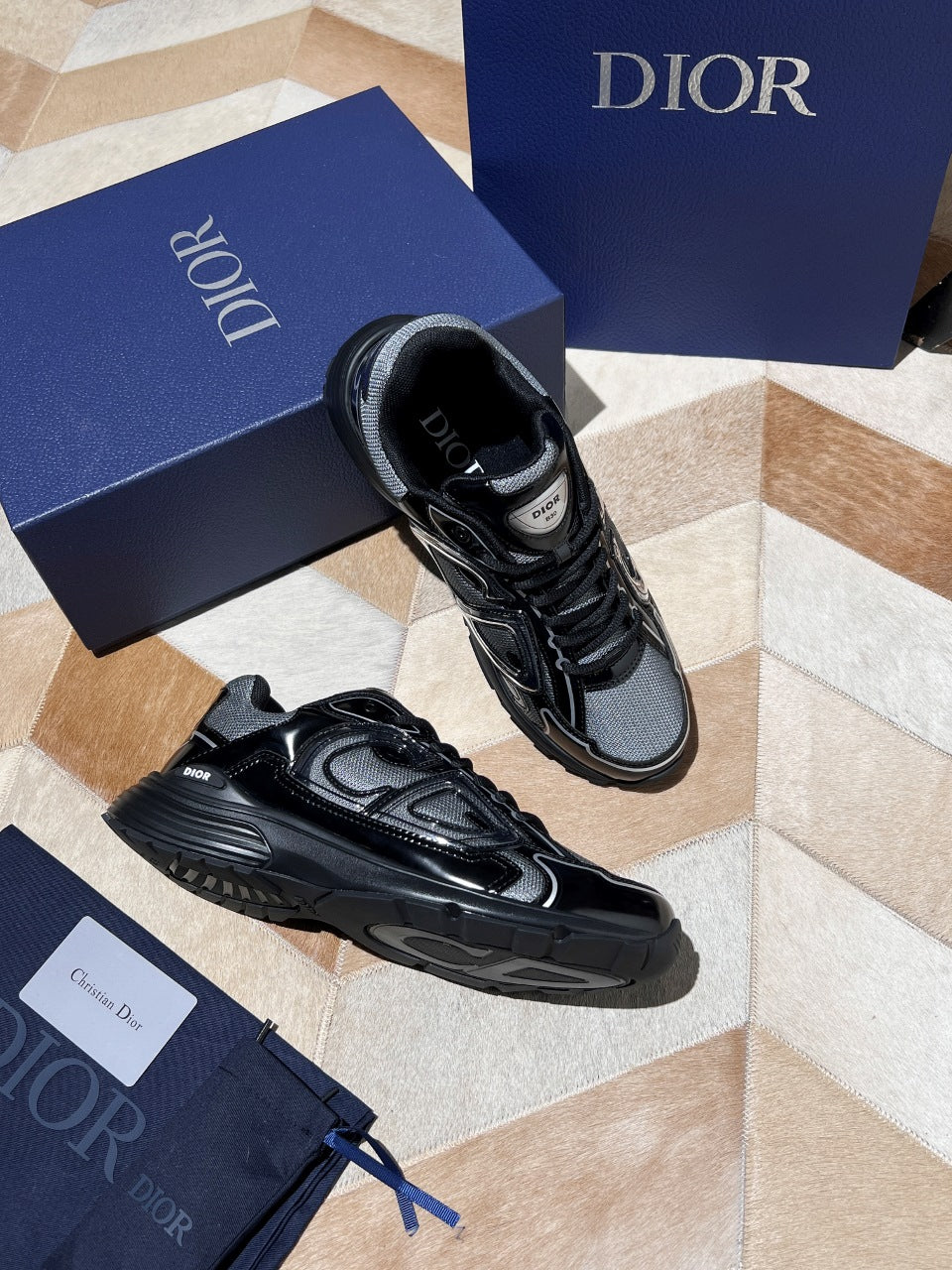 Unisex sneakers