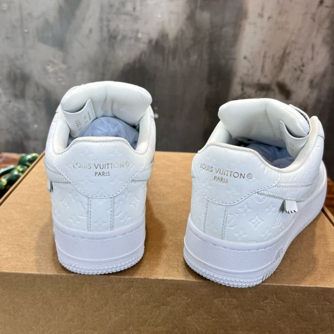 Unisex sneakers