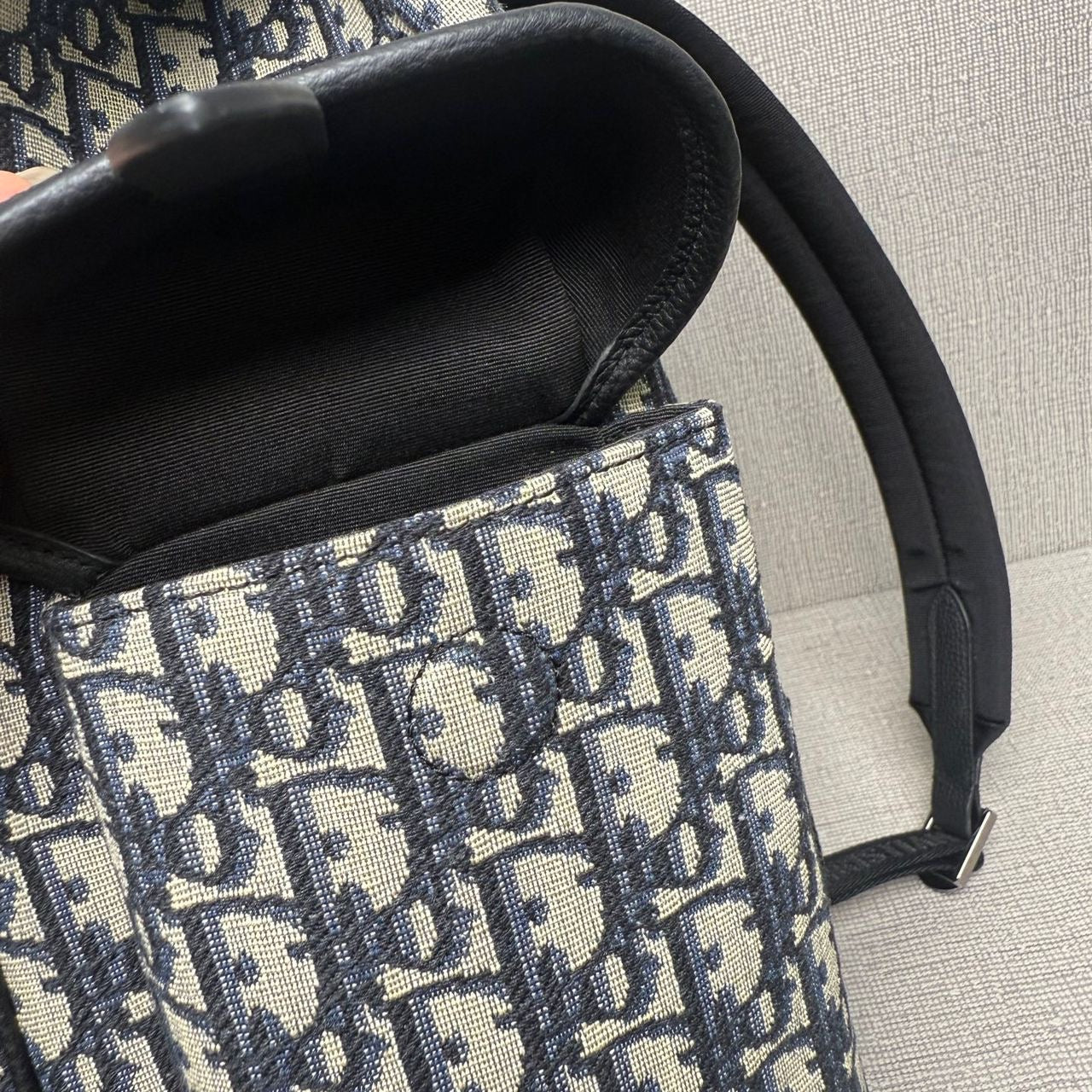BACKPACK