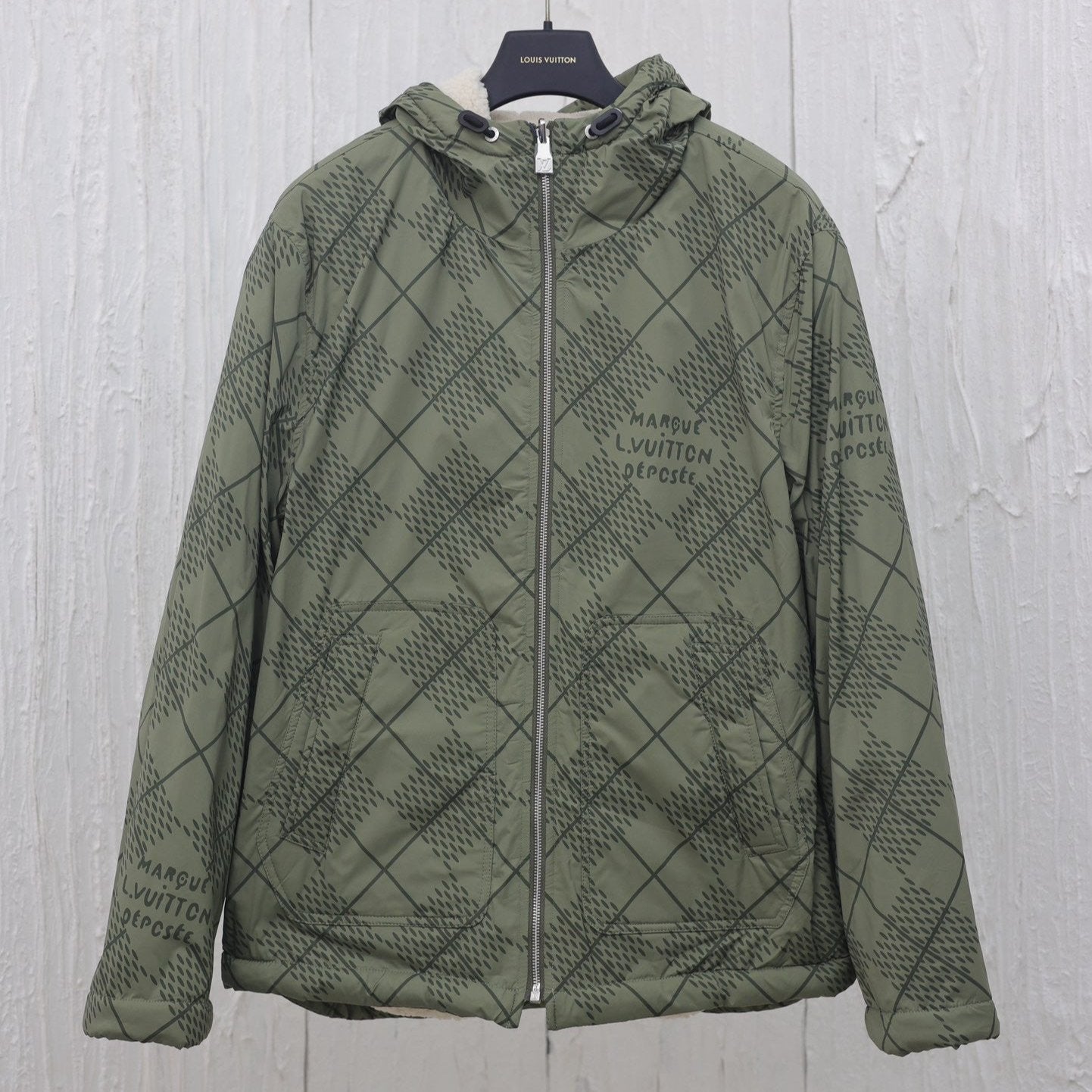 Reversible zipper hoodie
