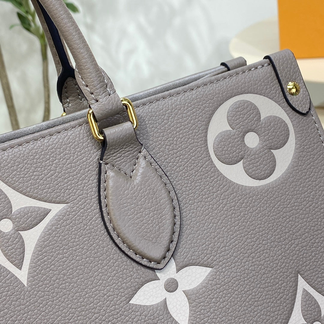 Women bag tote