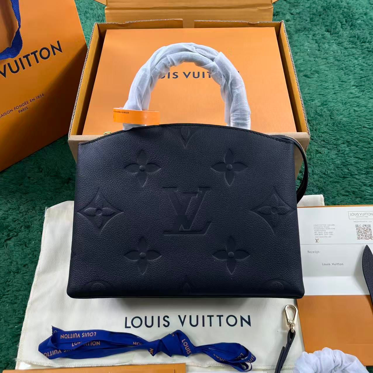 Women bag