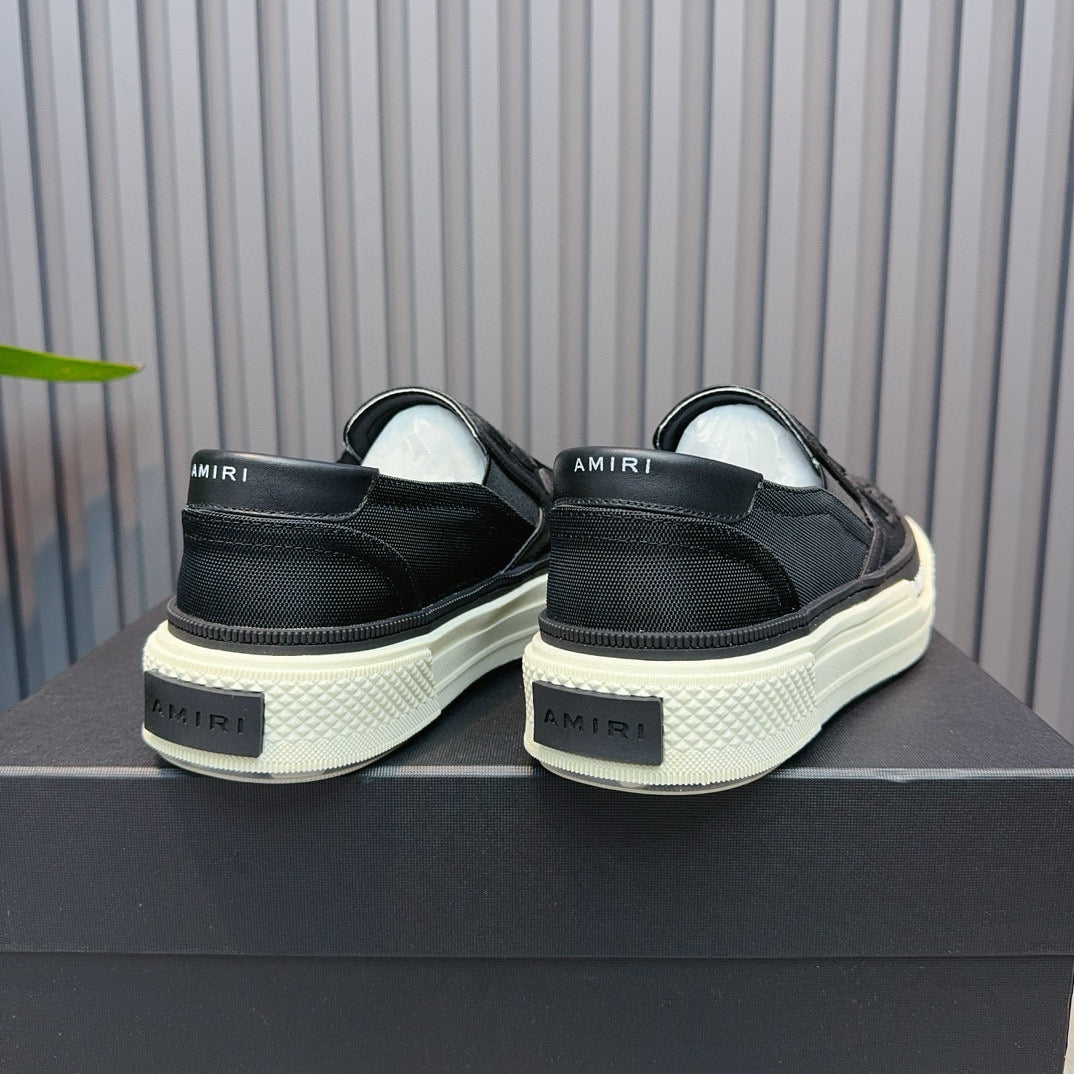 Unisex sneakers