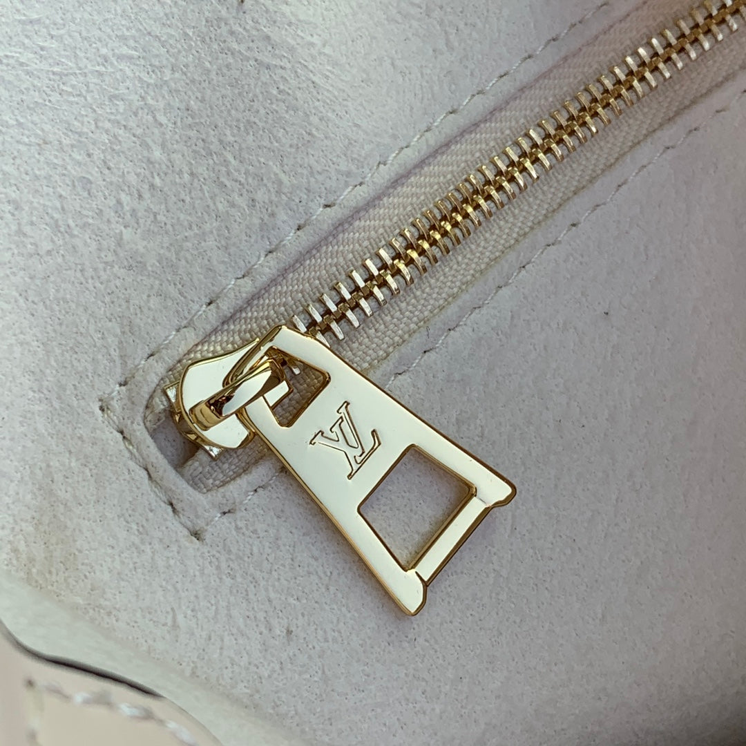 Women bag tote Onthego