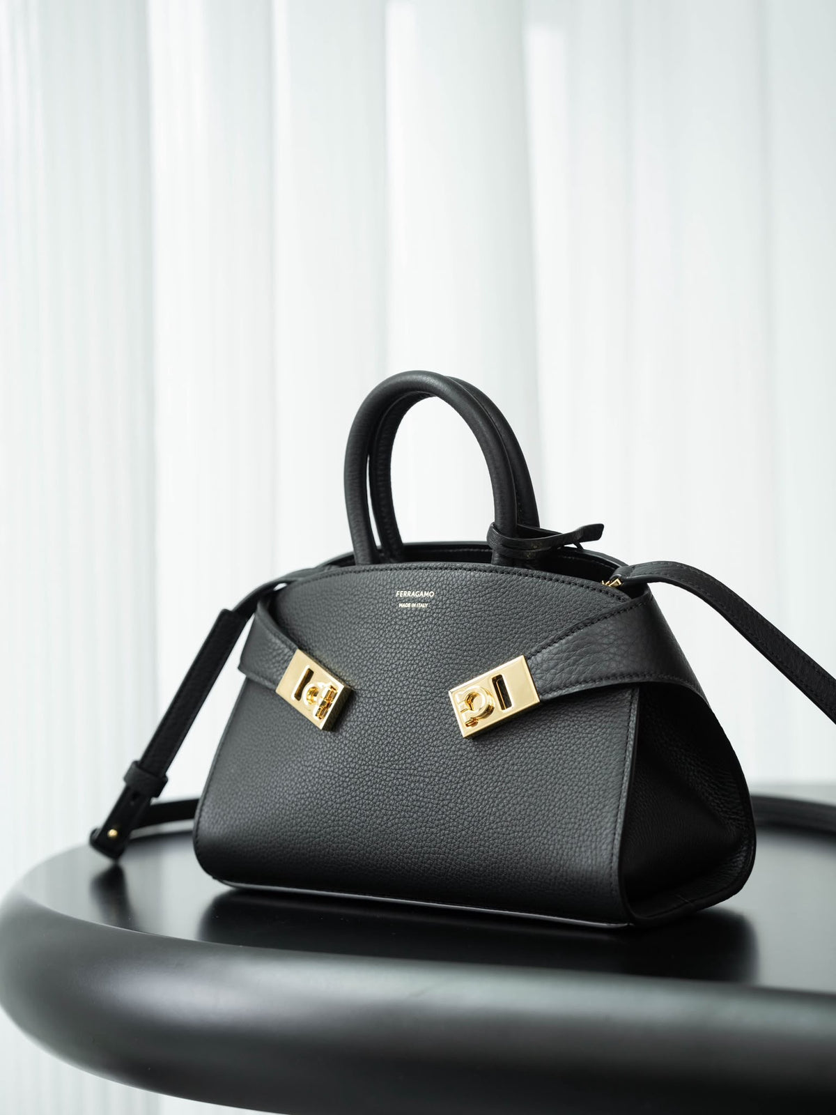 Women bag