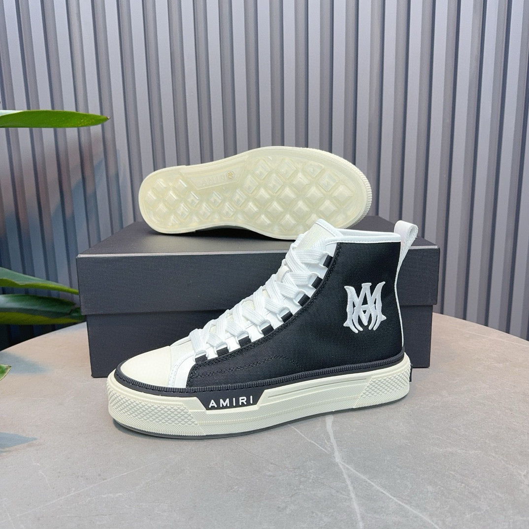 Unisex sneakers
