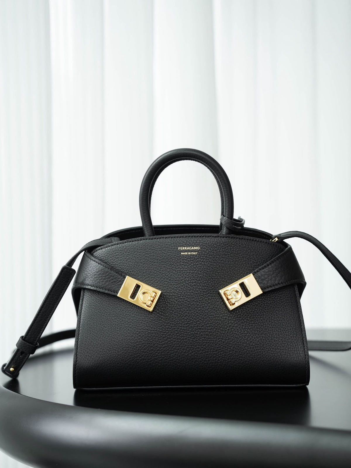 Women bag