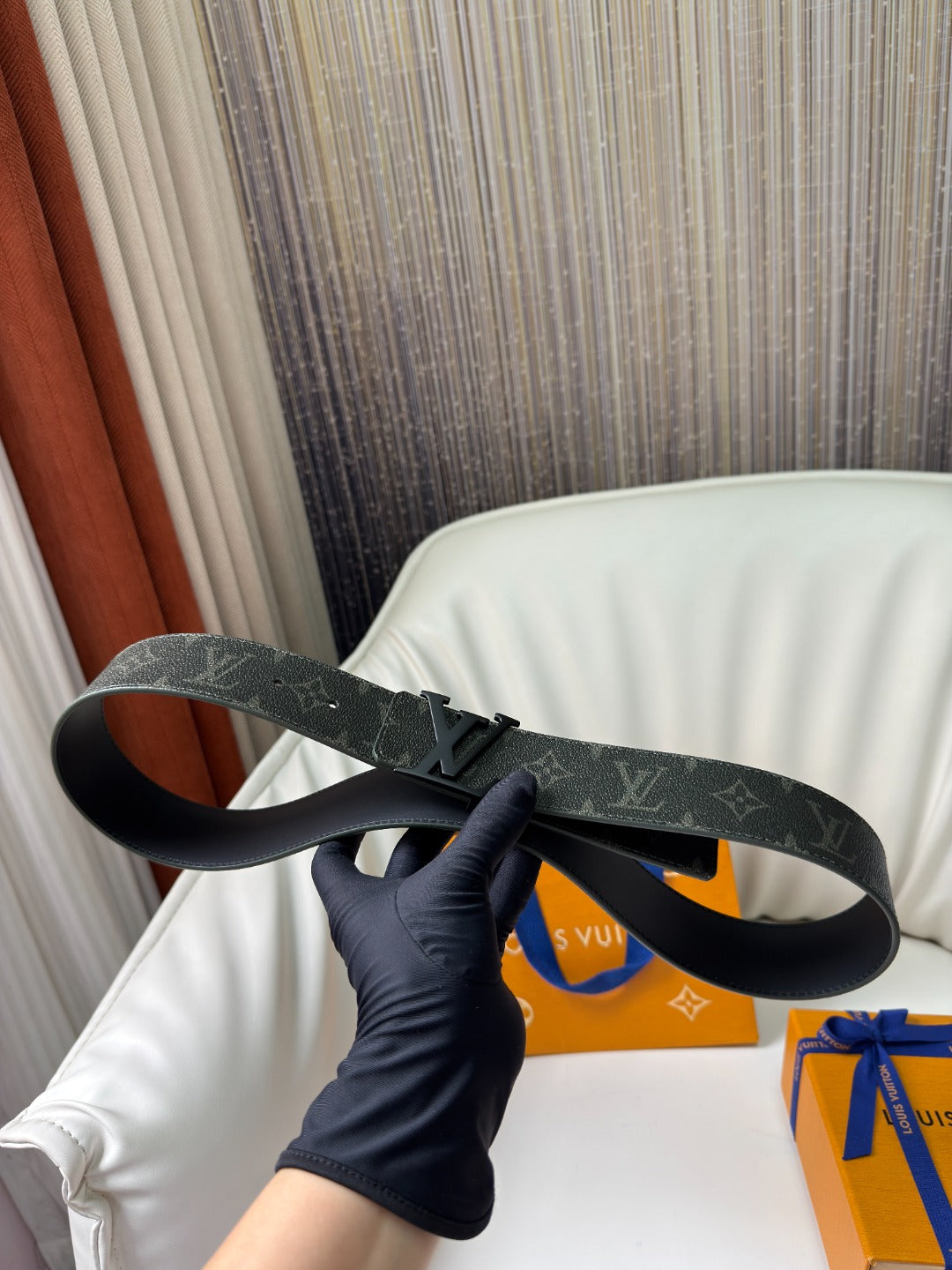 Men belt