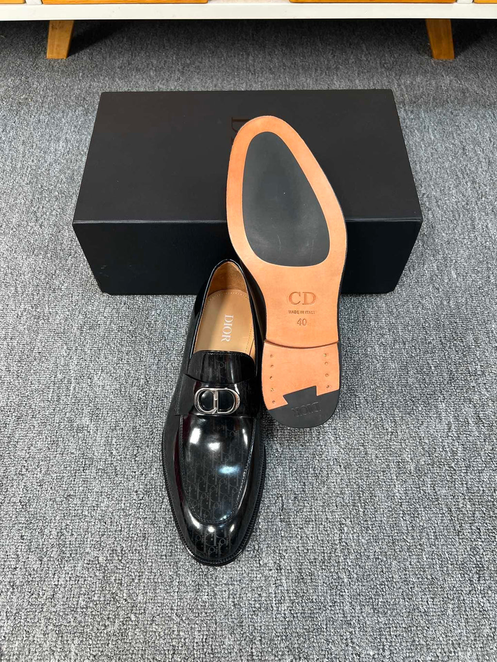 MEN LOAFERS