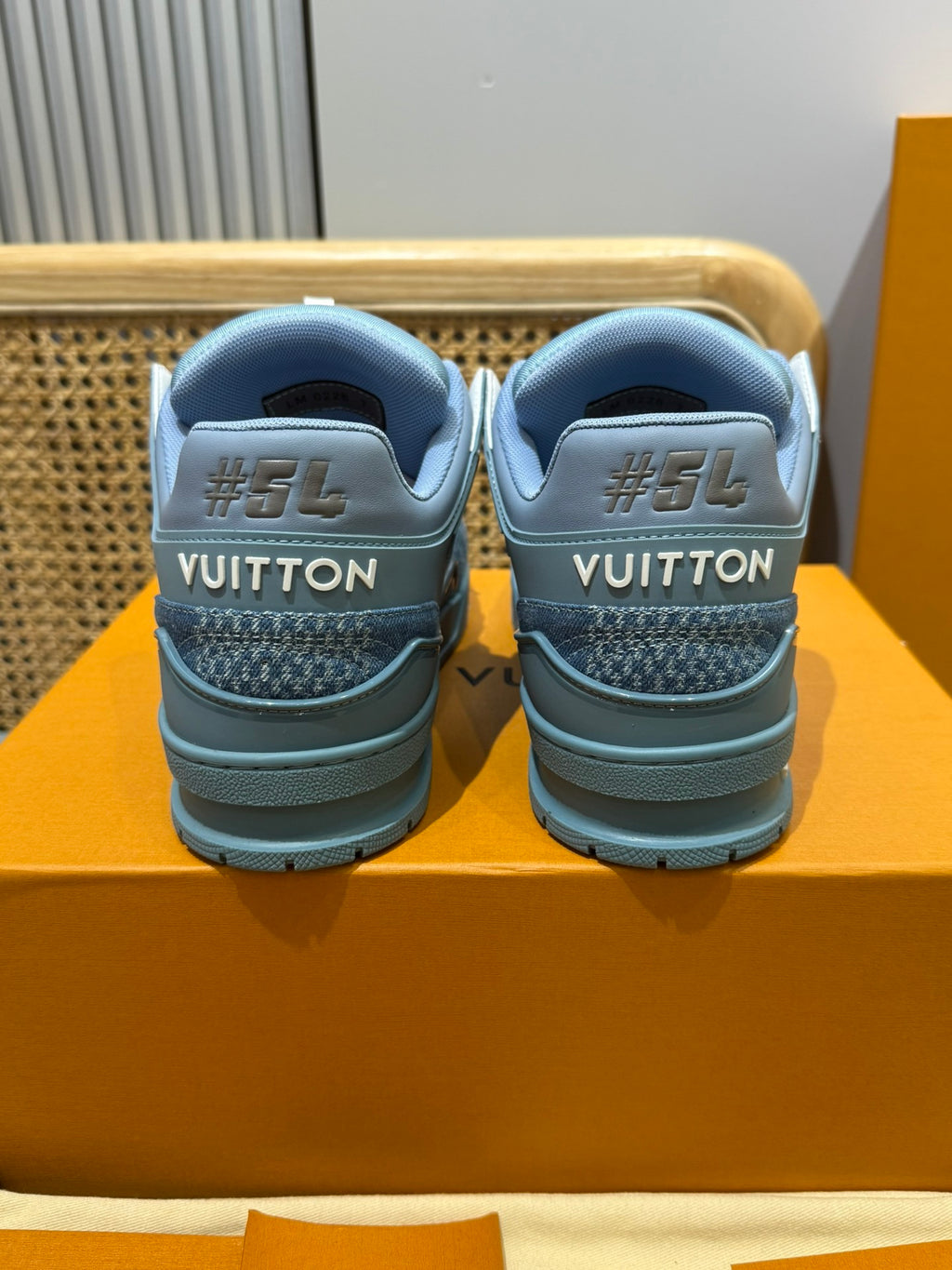 Sneakers