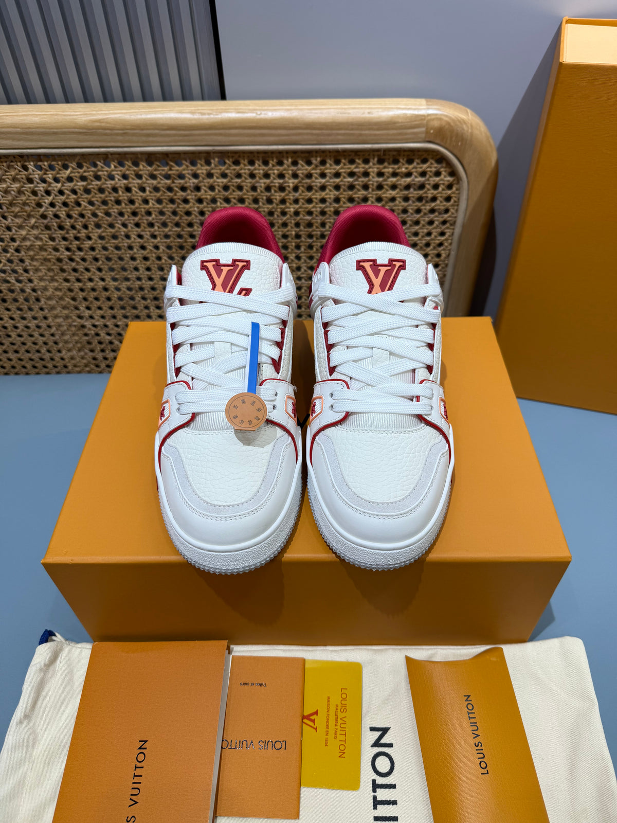 Sneakers