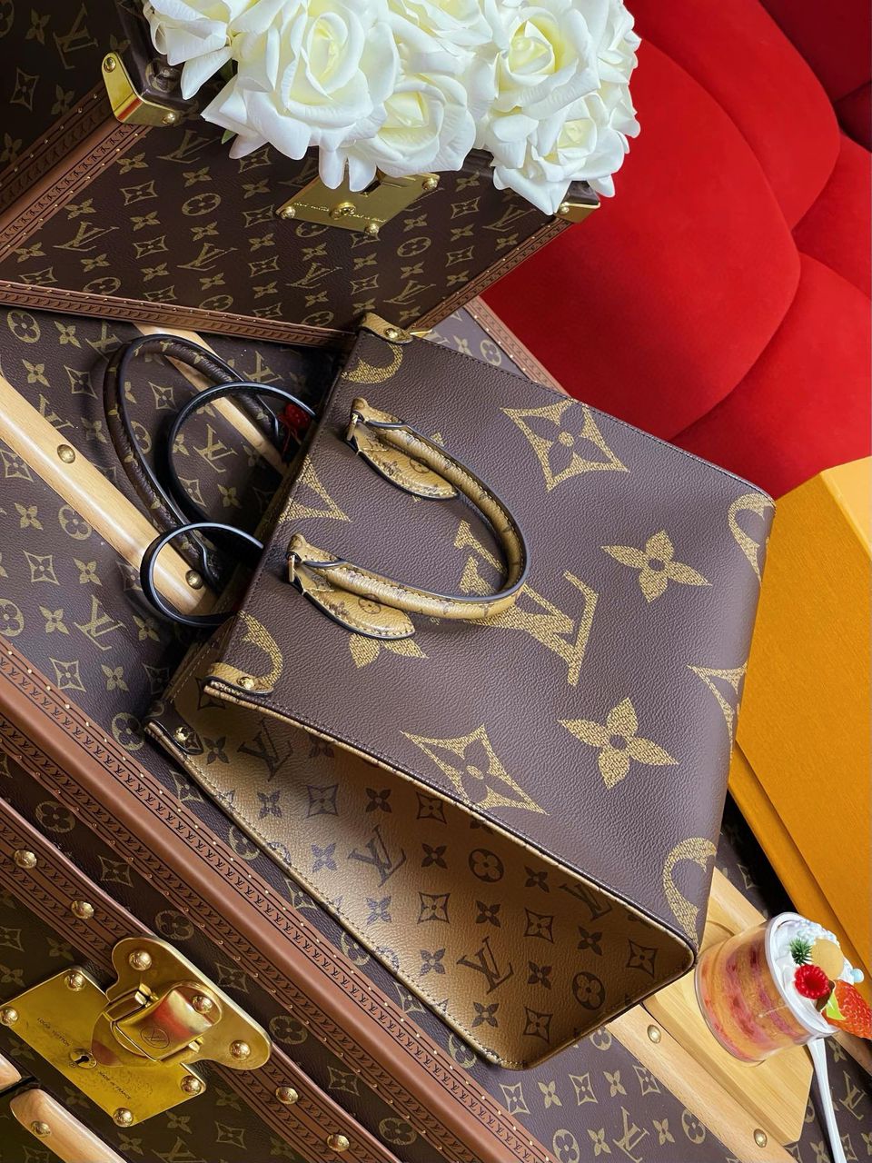 Women bag tote