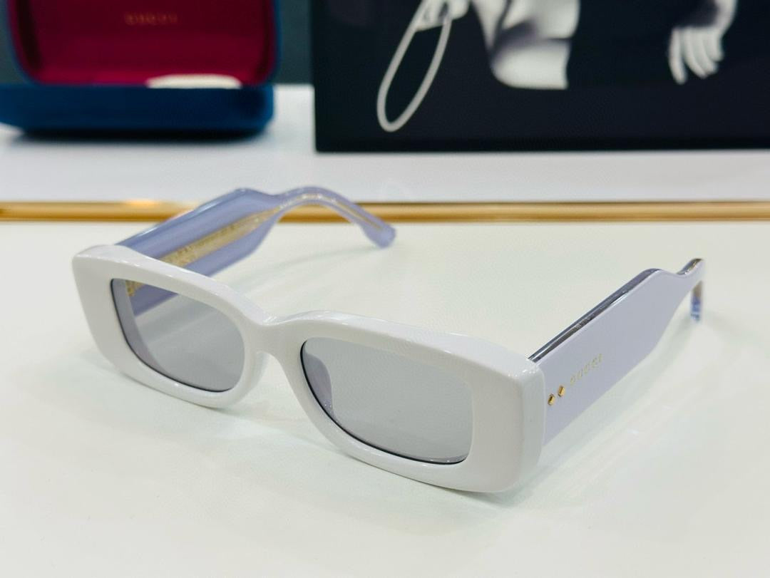 Women sunglasses