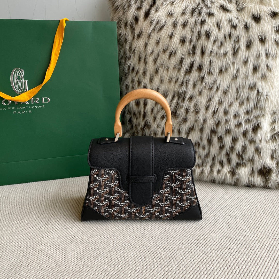Women bag