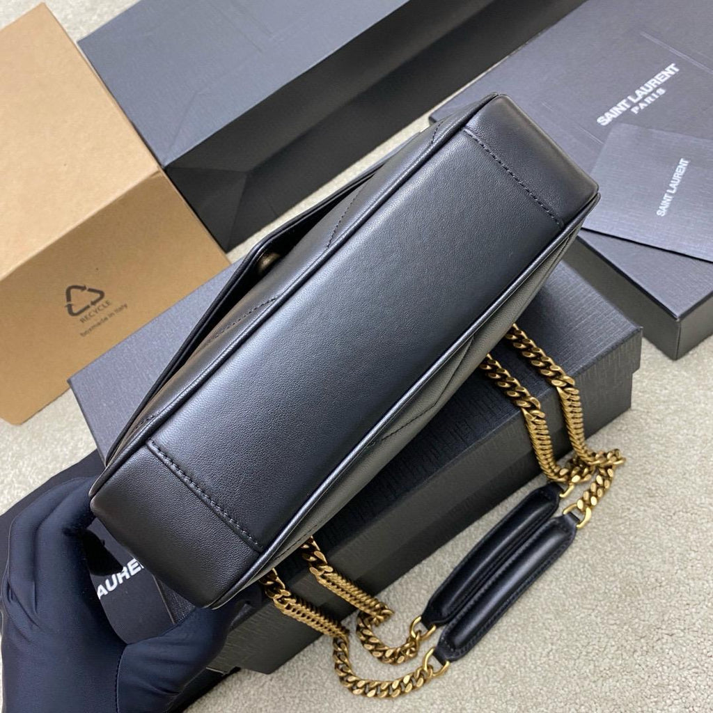 Women bag