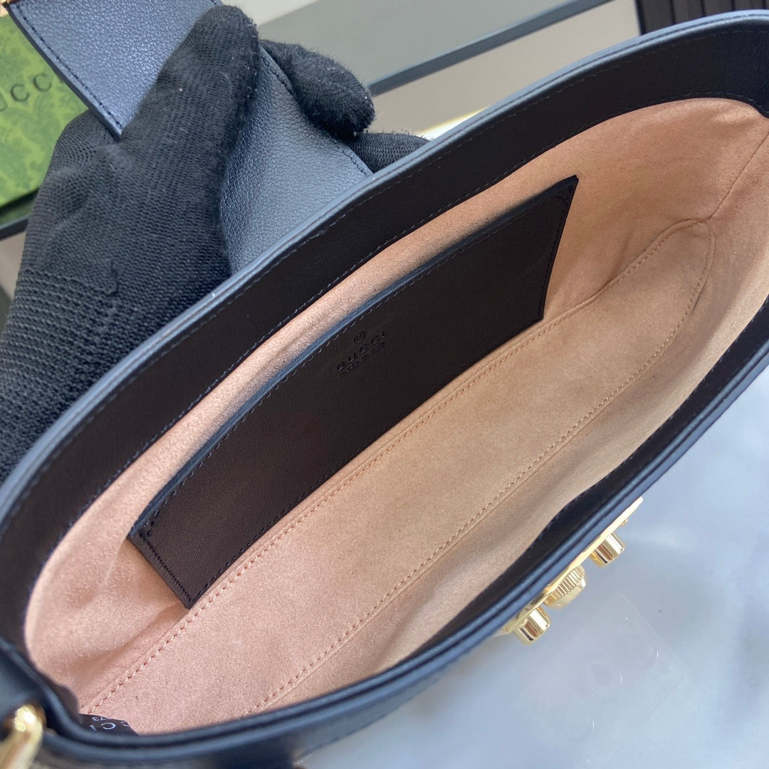 Women bag