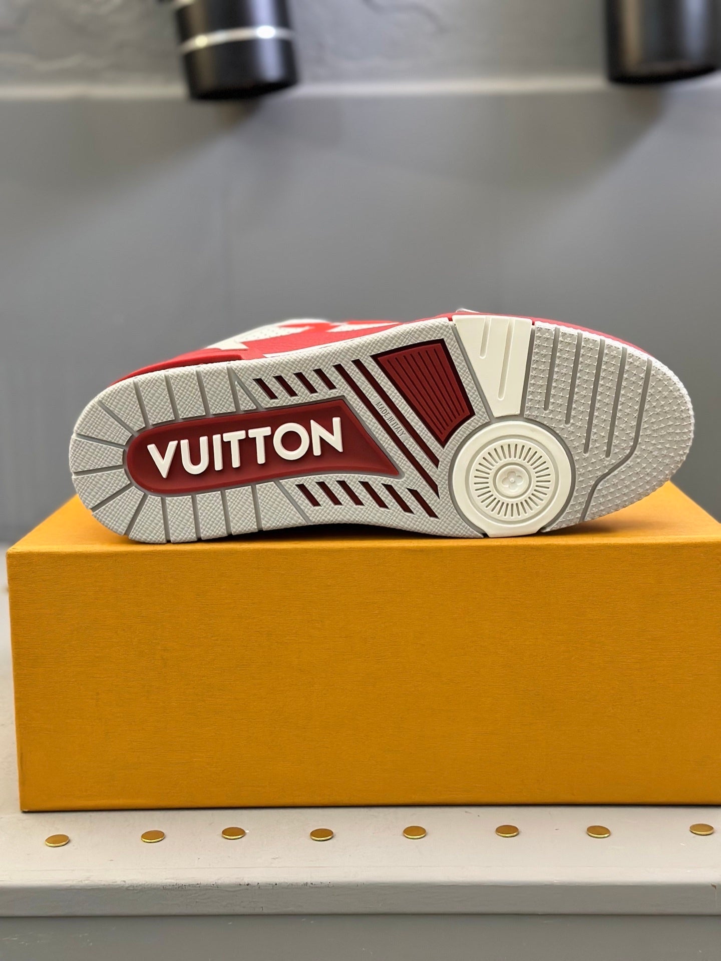 UNISEX SNEAKERS