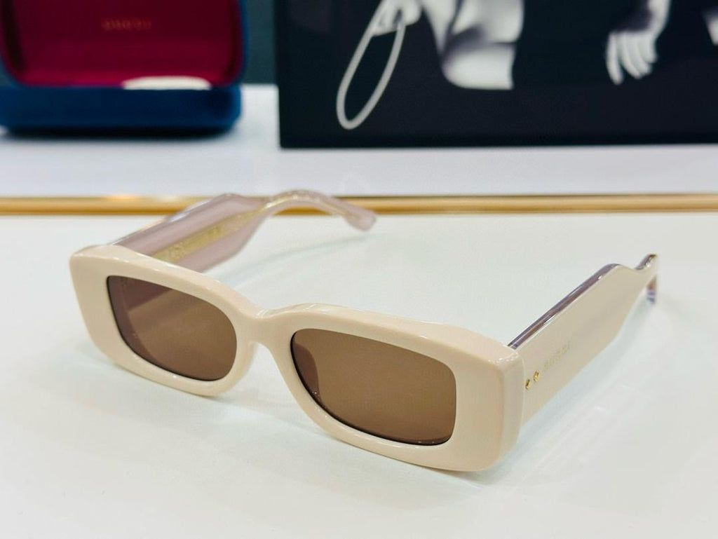 Women sunglasses