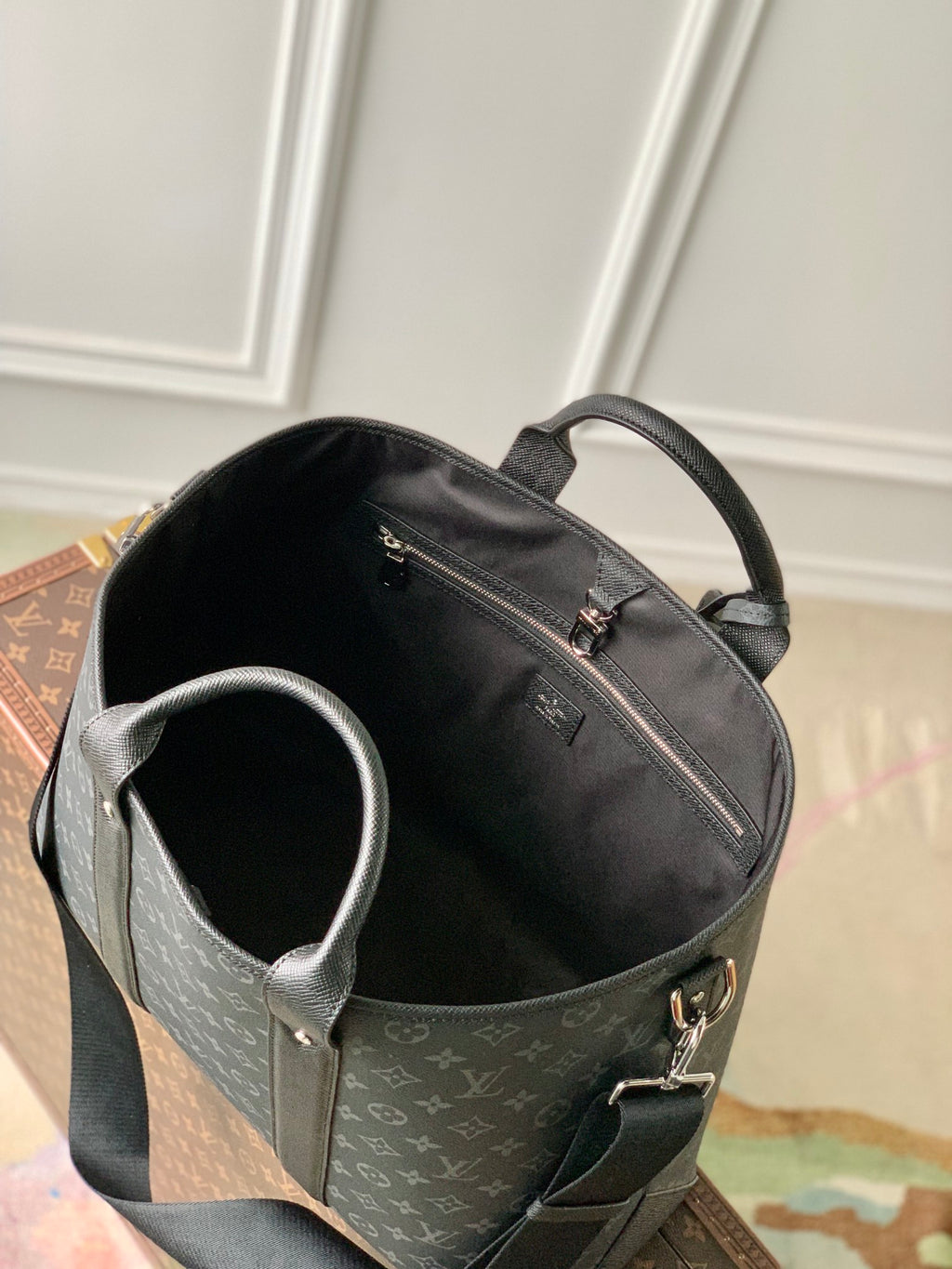 Women bag work