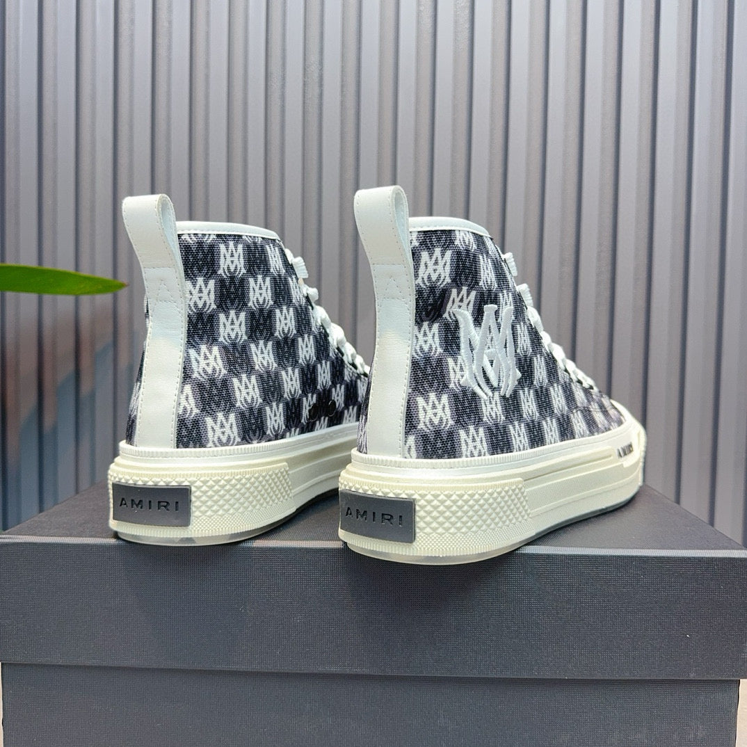 Unisex sneakers