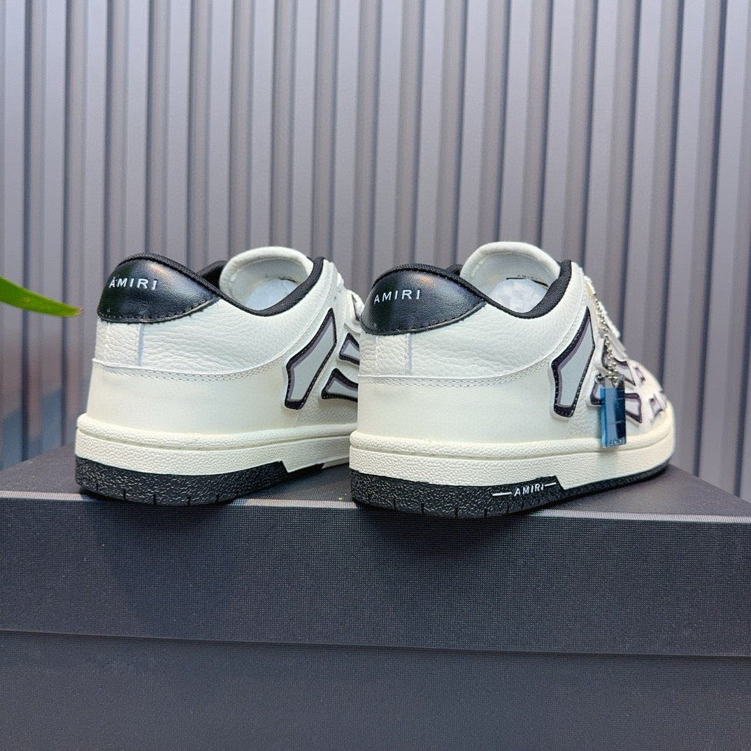 Unisex sneakers