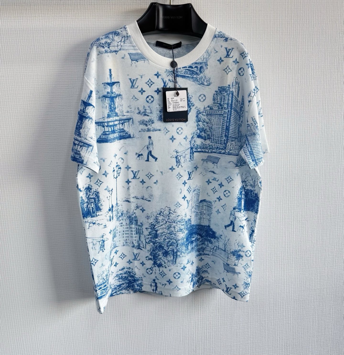 TSHIRT