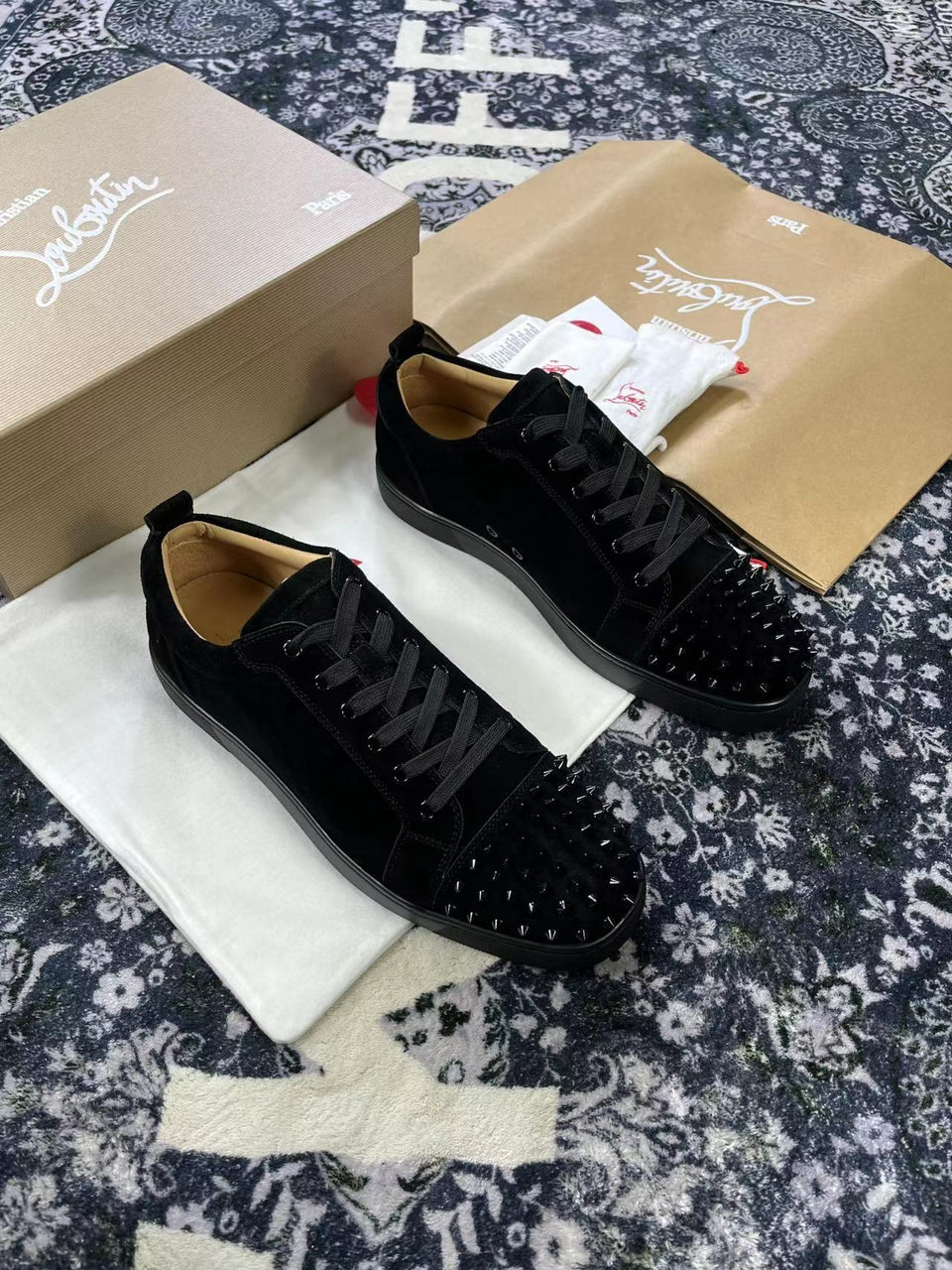 Unisex Sneakers