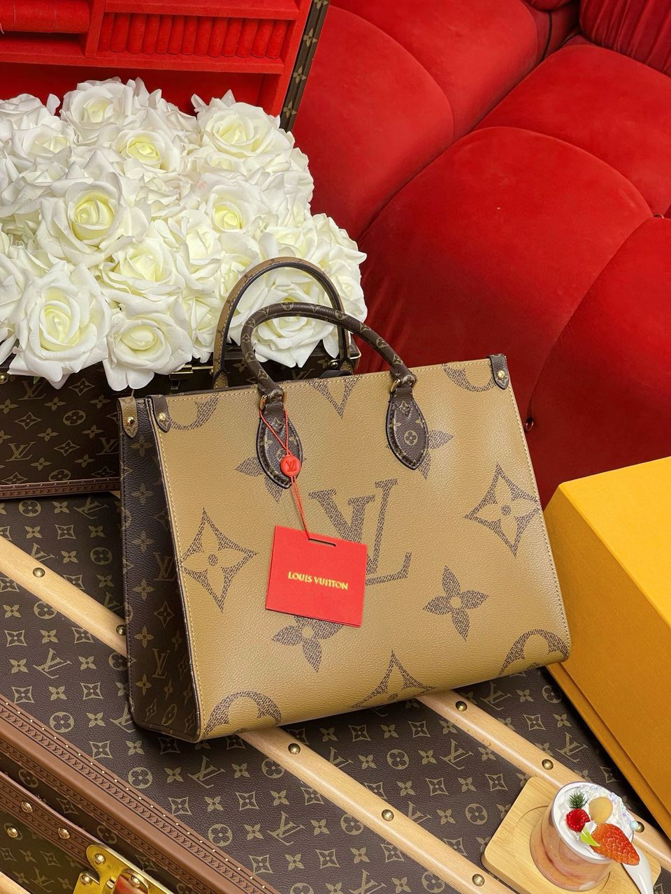 Women bag tote
