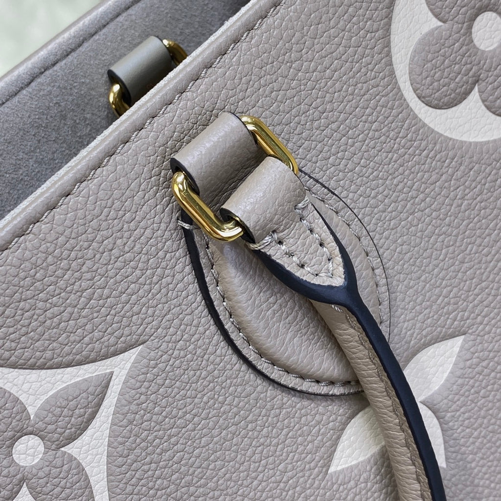 Women bag tote