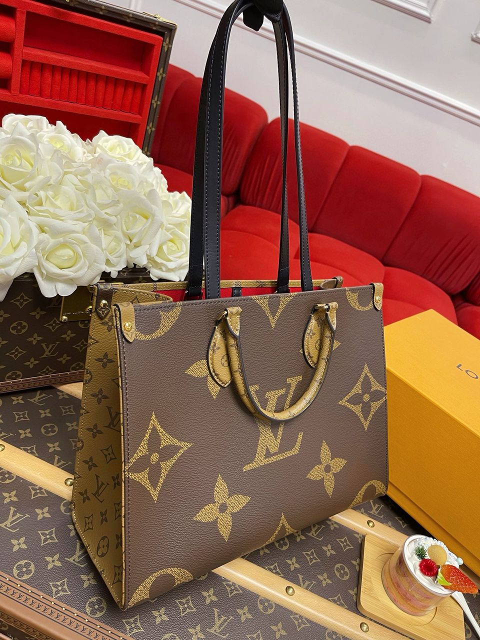 Women bag tote
