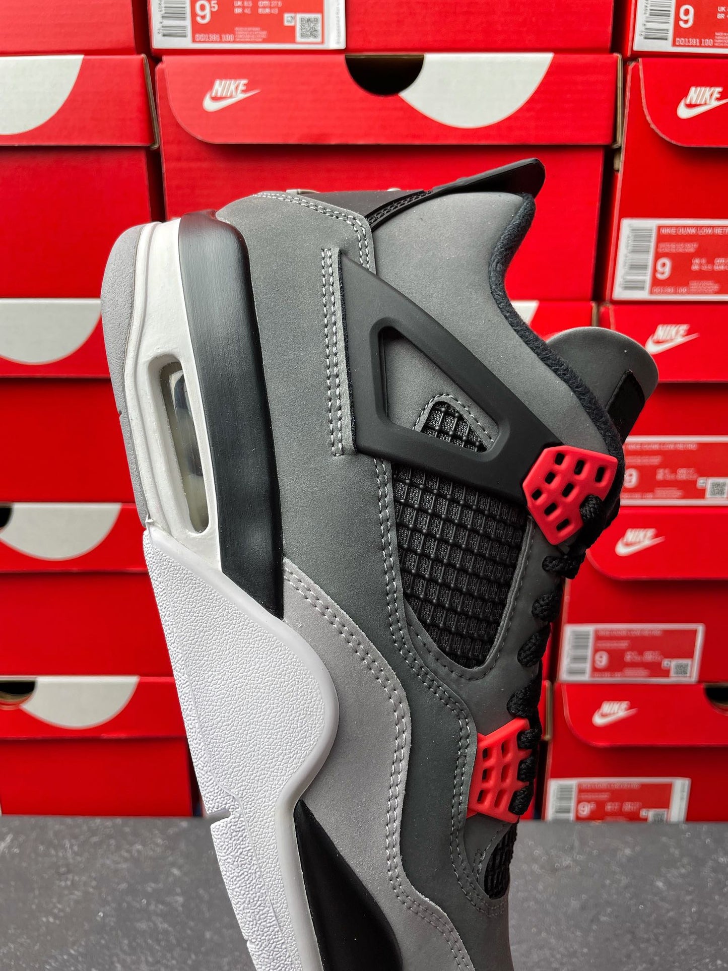 Unisex sneakers