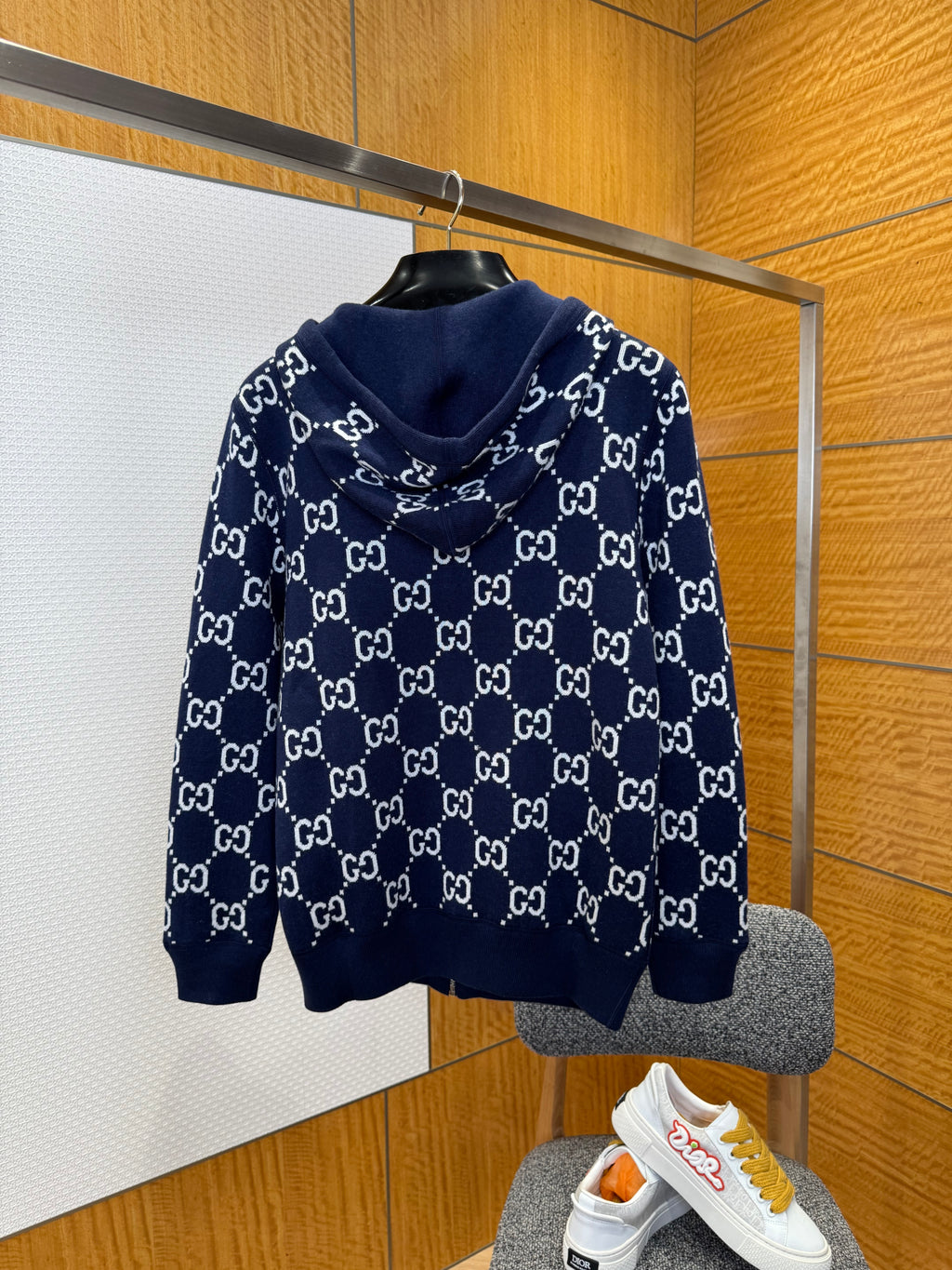REVERSIBLE HOODIE