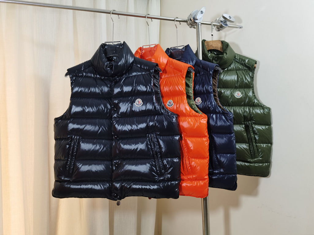 MEN VEST