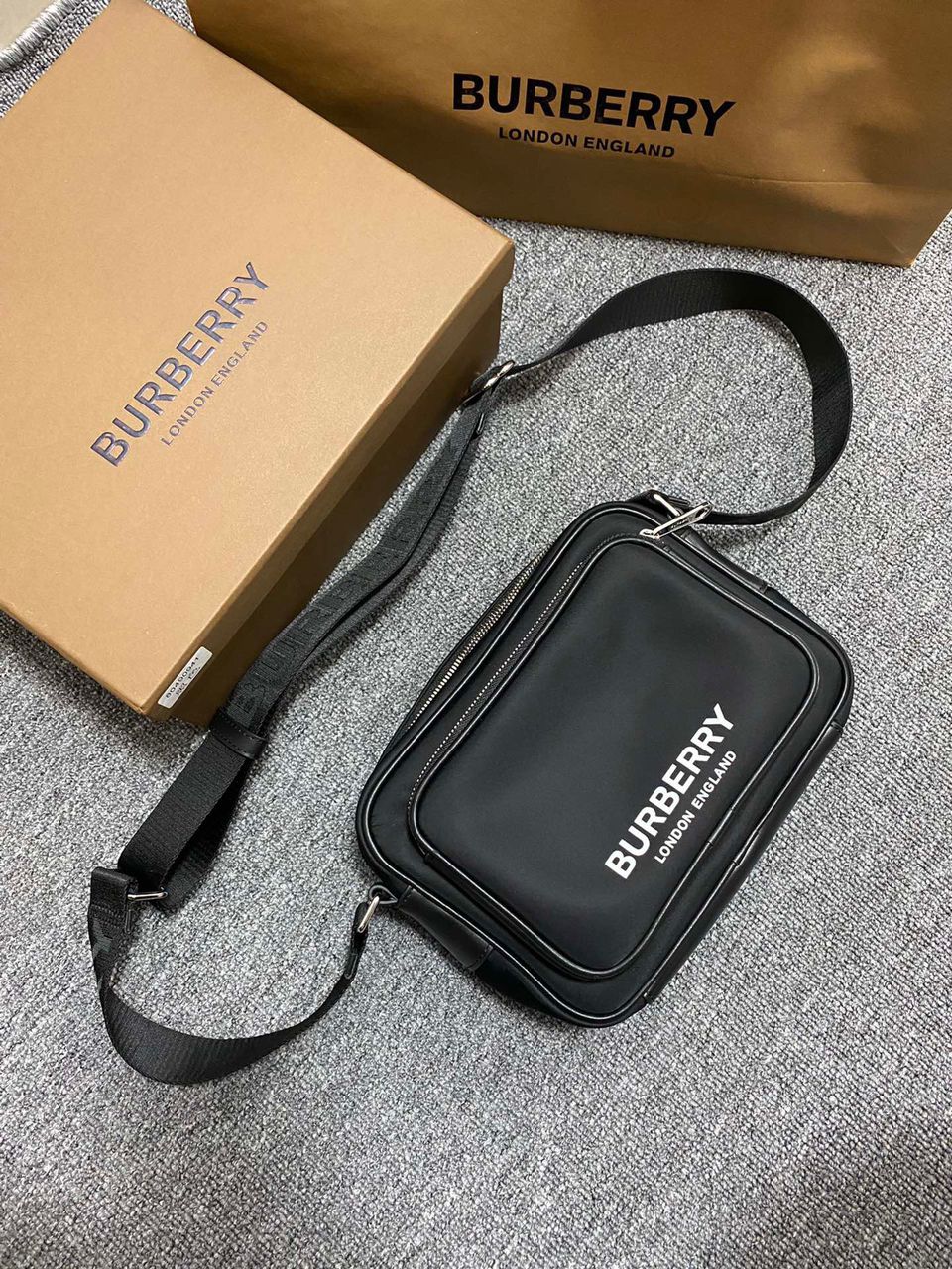 Men bag